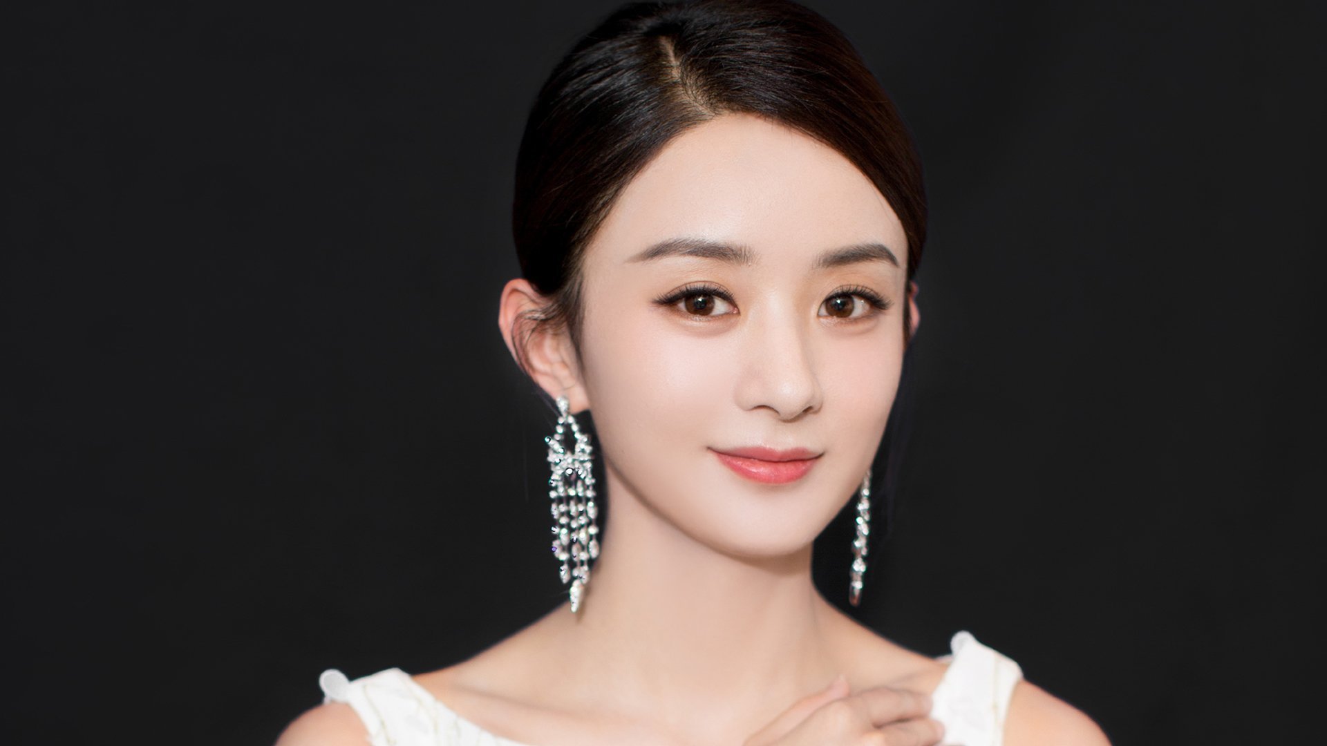 非典型核武器,当戈贝尔开始在禁区写字,森林狼找到了终极答案